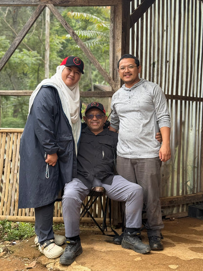 INDONESIA, Wildan & Fikri Mustafa, Frinsa Estate, Pangalengan, Java